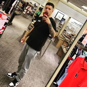 Meet your Posher, Nathan